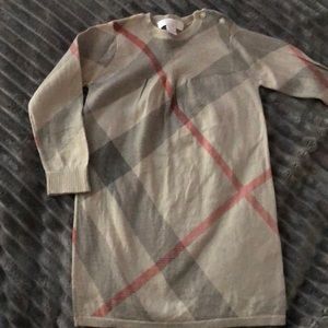 ❤️ Adorable little girls Burberry dress